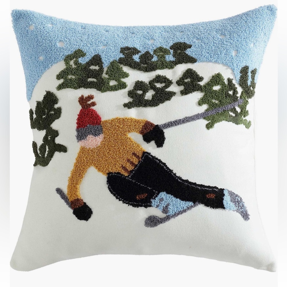 EDDIE BAUER SKI HILLS ACCENT PILLOW 30” x 20” NWOT